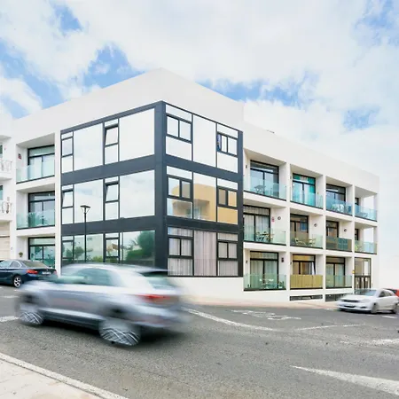 Salty Loft En El Centro De Corralejo, Terraza Privada, Cocina Completa Y Wifi Apartman *