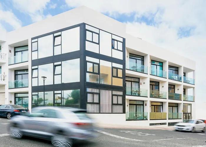 Salty Loft En El Centro De Corralejo, Terraza Privada, Cocina Completa Y Wifi Apartamento *